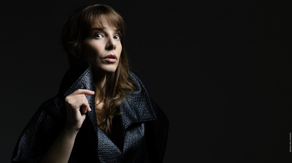 Koncertna promocija albuma „Neka druga“ džez i pop pevačice Aleksandre Bijelić u Parobrodu 1