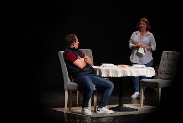 Dragana Varagić: "Ne umemo da prodišemo i da počnemo da mislimo drugačije" 3 Dragana Varagić