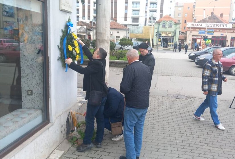 I DS Kragujevca polaganjem venca obeležio godišnjicu Đinđiđeve smrti 1