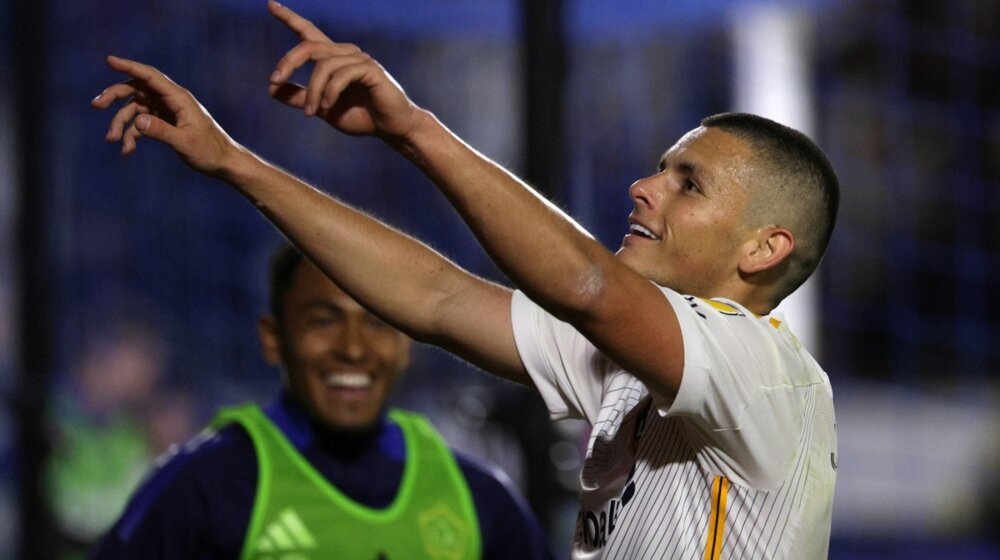 Golovi koji raduju i selektora Stojkovića: Joveljić se iskupio za odbranjeni penal (VIDEO) 1