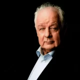 Džimu Šeridanu Zlatni pečat Jugoslovenske kinoteke: Uručenje nagrade kultnom sineasti na otvaranju Beogradskog irskog festivala, projekcija njegovog filma "Moje levo stopalo" 5