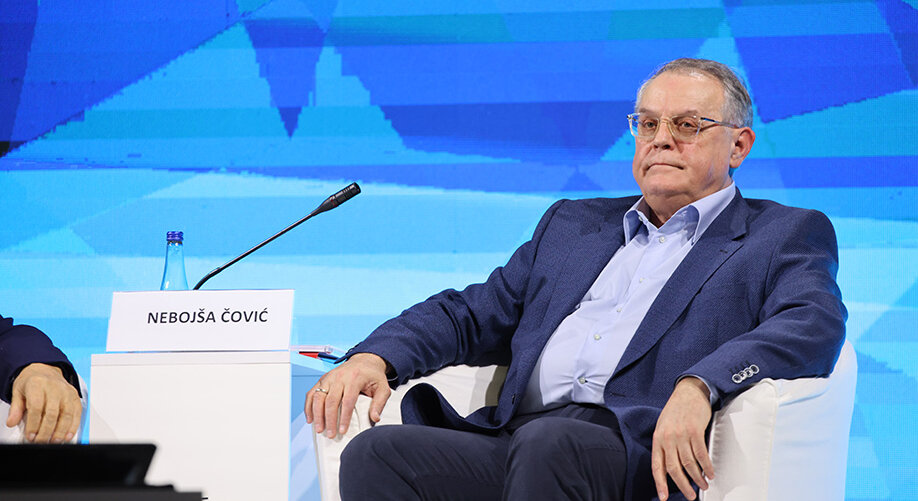 Ostoja Mijailović i Nebojša Čović na „Kopaonik biznis Forumu“: Država mora da ulaže u Partizan i Zvezdu, ali dinar za sport su tri dinara manje za zdravstvo 3 Ostoja Mijailović i Nebojša Čović na „Kopaonik biznis Forumu“: Država mora da ulaže u Partizan i Zvezdu, ali dinar za sport su tri dinara manje za zdravstvo 3