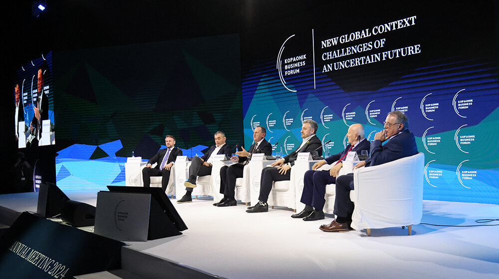 Ostoja Mijailović i Nebojša Čović na „Kopaonik biznis Forumu“: Država mora da ulaže u Partizan i Zvezdu, ali dinar za sport su tri dinara manje za zdravstvo 1