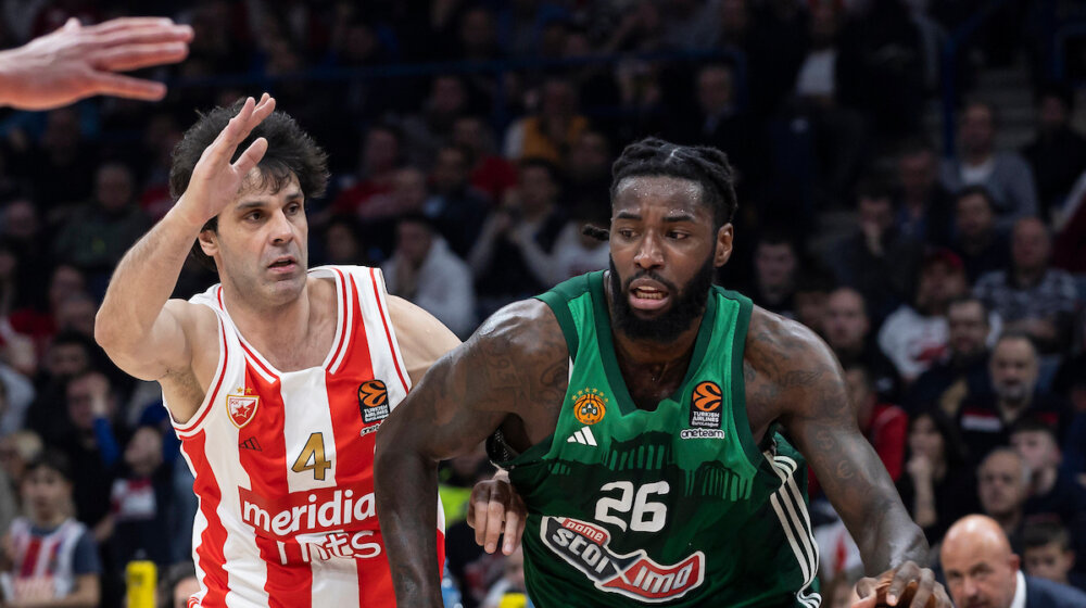 Matijas Lesor i Miloš Teodosić