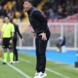 Leće traži novog trenera: Otkaz zbog udaranja igrača Verone glavom (VIDEO) 5