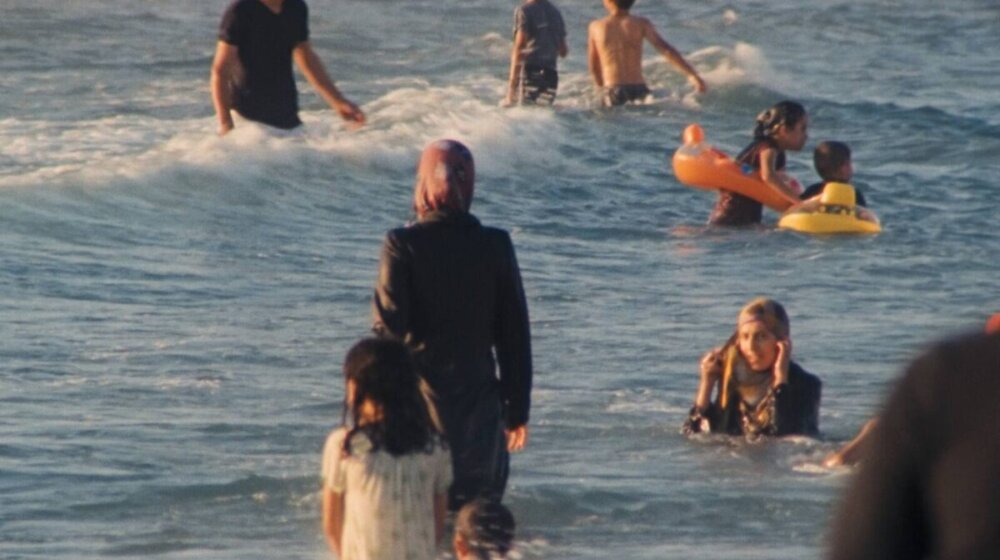 „Ova zemlja, sestro moja, jeste žena“: Filmovi savremenih palestinskih umetnica za 8. mart u CZKD 1