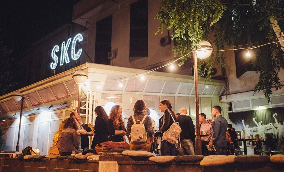 Balkansko „kicoštvo” i poetična letargičnost: Skopski avangardni sastav „Taxi Consilium” na „Džez ponedeljku” SKC-a Kragujevac 1