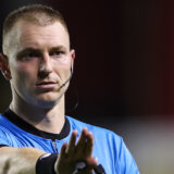 Sudijska komisija FSS odlučila da 172. večiti derbi sudi debitant: Najznačajniji meč sezone poveren arbitru sa 13. superligaških utakmica u karijeri 1