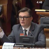 "Bolesno, neodgovorno i uvređujuće": Reakcije nakon što je Milenko Jovanov uporedio opoziciju sa nacistima 8