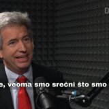 "Važno je da slušamo i poštujemo jedni druge": Ambasador Ferguson za Demostat odgovorio i na teorije zavere o umešanosti Britanaca u dešavanja u Srbiji 4