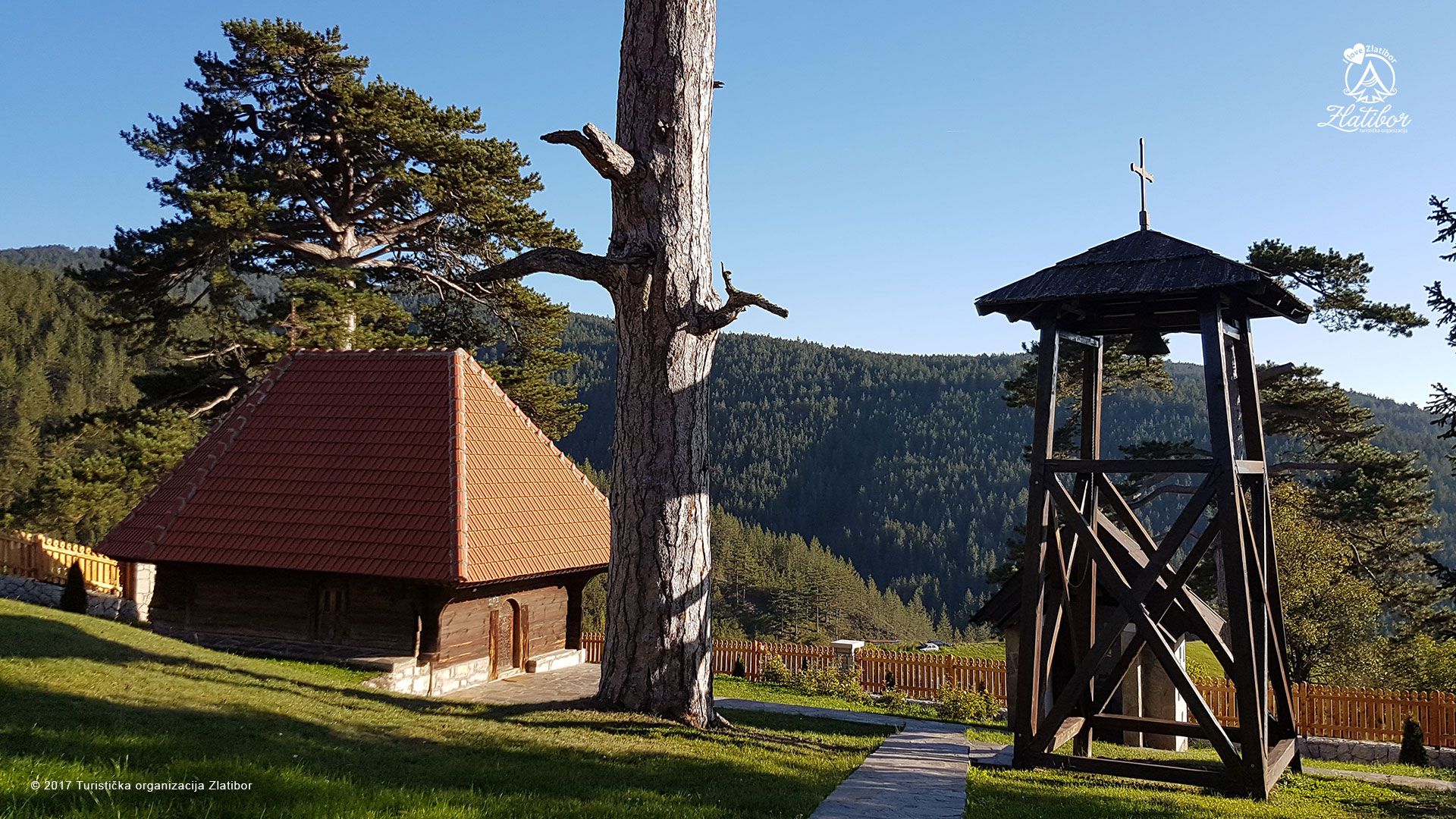 Otkrijte dragulje kulturne i duhovne vrednosti Zlatibora, crkve brvnare i manastire 3