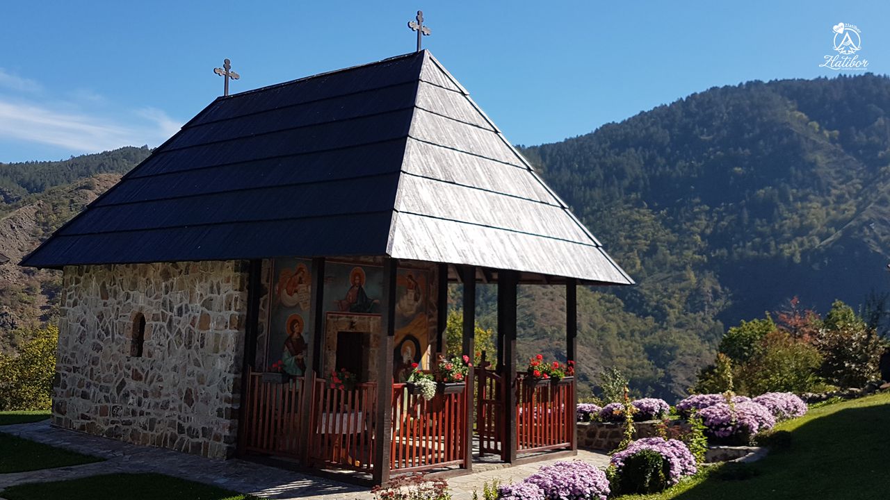 Otkrijte dragulje kulturne i duhovne vrednosti Zlatibora, crkve brvnare i manastire 5