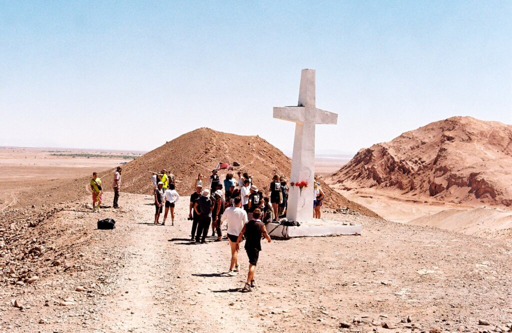 Premijera uzbudljivog dokumentarca „Trka na kraju sveta“ na 71. Martovskom festivalu 2