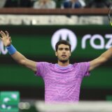 Alkarazov atomski tenis oduvao Medvedeva u finalu u Indijan Velsu 3