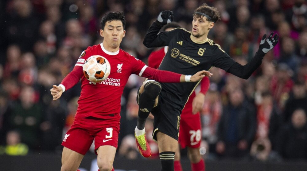 Čeh Šik opet spasao Bajer protiv Karabaga - 37 mečeva uzastopce bez poraza, utešni gol Birmančevića u debaklu Sparte na Enfildu, Živković iz penala dokusurio Dinamo 1