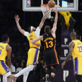 Ubedljiv poraz Atlante od Lejkersa, 17 poena Bogdanovića 11