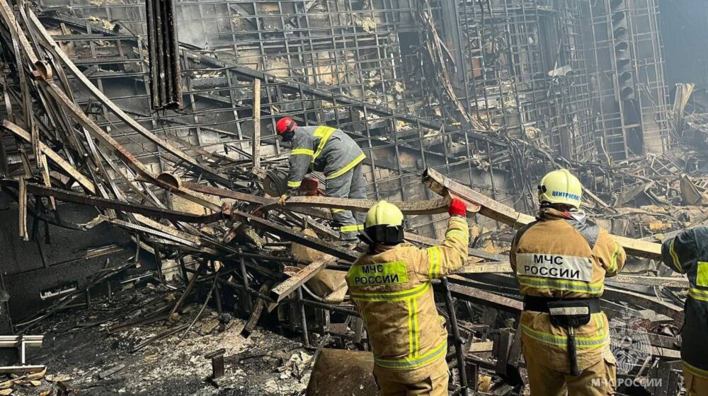 Rusko Ministarstvo za vanredne situacije: Za sada identifikovano 29 osoba od 133 ubijene u napadu u Moskvi 1