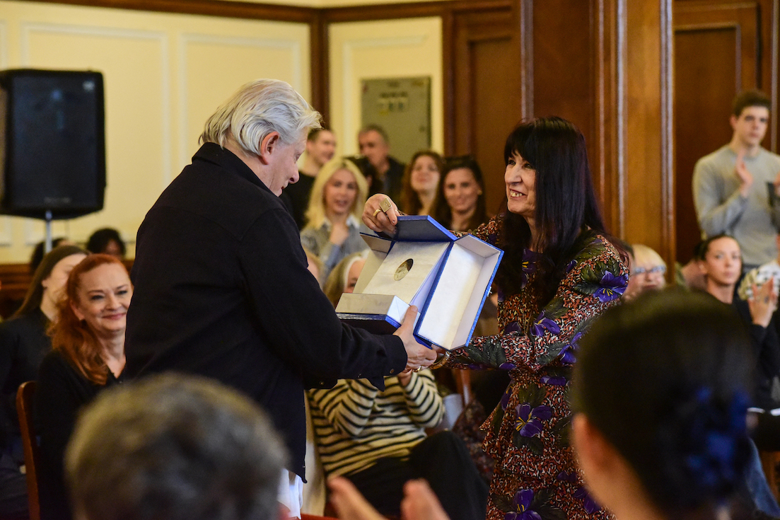 Jan Fabr Jan Fabr predstavio knjigu, glumac Slobodan Beštić izveo performans iznenađenja (FOTO) 2