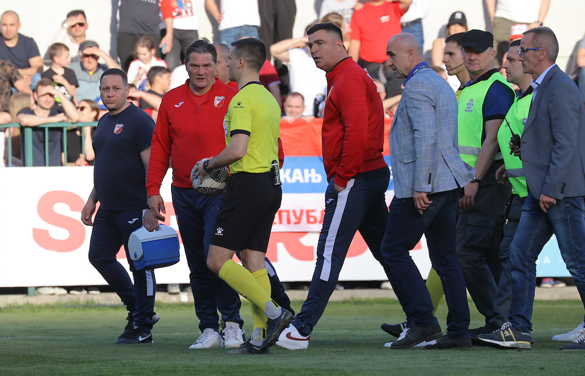 Sve je bilo lakše kad je brava otključana iz penala: Zvezda pobedila Javor u Ivanjici 2 Sve je bilo lakše kad je brava otključana iz penala: Zvezda pobedila Javor u Ivanjici 2