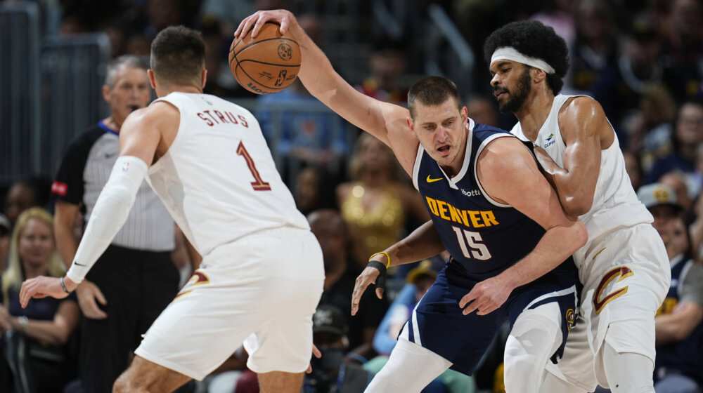 Klivlend melem na Denverovu ranu: Jokić 23. tripl-dablom u sezoni stub pobede za sigurno mesto u plej-ofu 1