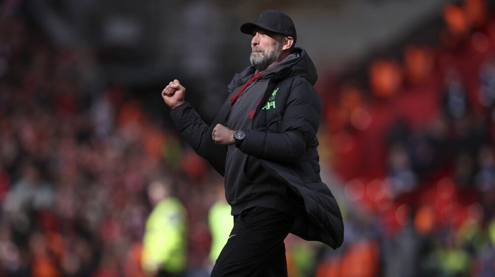 Tristota pobeda na klupi Liverpula: Ima li Klop vremena da pretekne Pejslija? 1