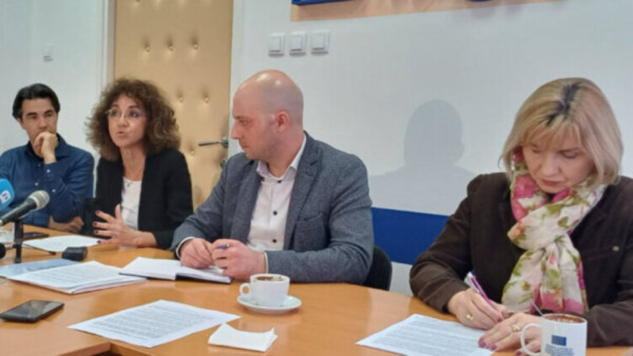 Nasilje u društvu cveta, škole životare 1