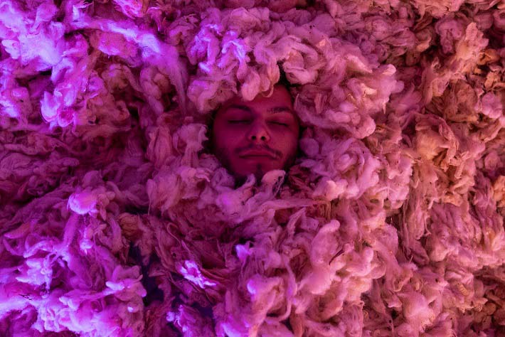 Predeli sećanja i prostori osame: Izložbe dva doktorska umetnička projekta Jelene Aranđelović i Zorane Milićević u Galeriji Fakulteta likovnih umetnosti 2 Predeli sećanja i prostori osame: Izložbe dva doktorska umetnička projekta Jelene Aranđelović i Zorane Milićević u Galeriji Fakulteta likovnih umetnosti 2