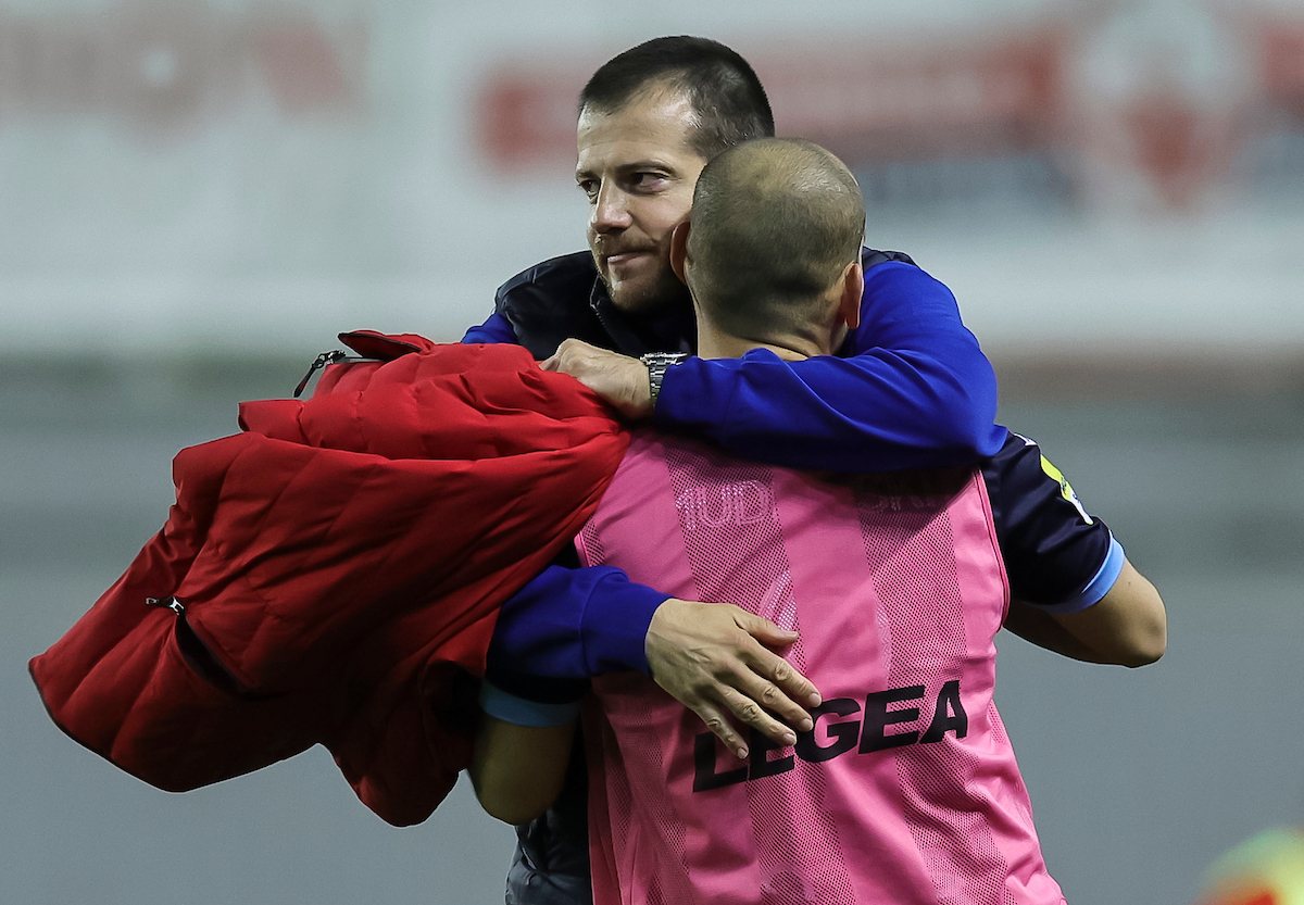 Završeno kolo u susret večitom derbiju: U Novi Pazar se vratila publika, ali golove nije videla, Spartak i pobedio i pretekao Voždovac 2 Završeno kolo u susret večitom derbiju: U Novi Pazar se vratila publika, ali golove nije videla, Spartak i pobedio i pretekao Voždovac 2