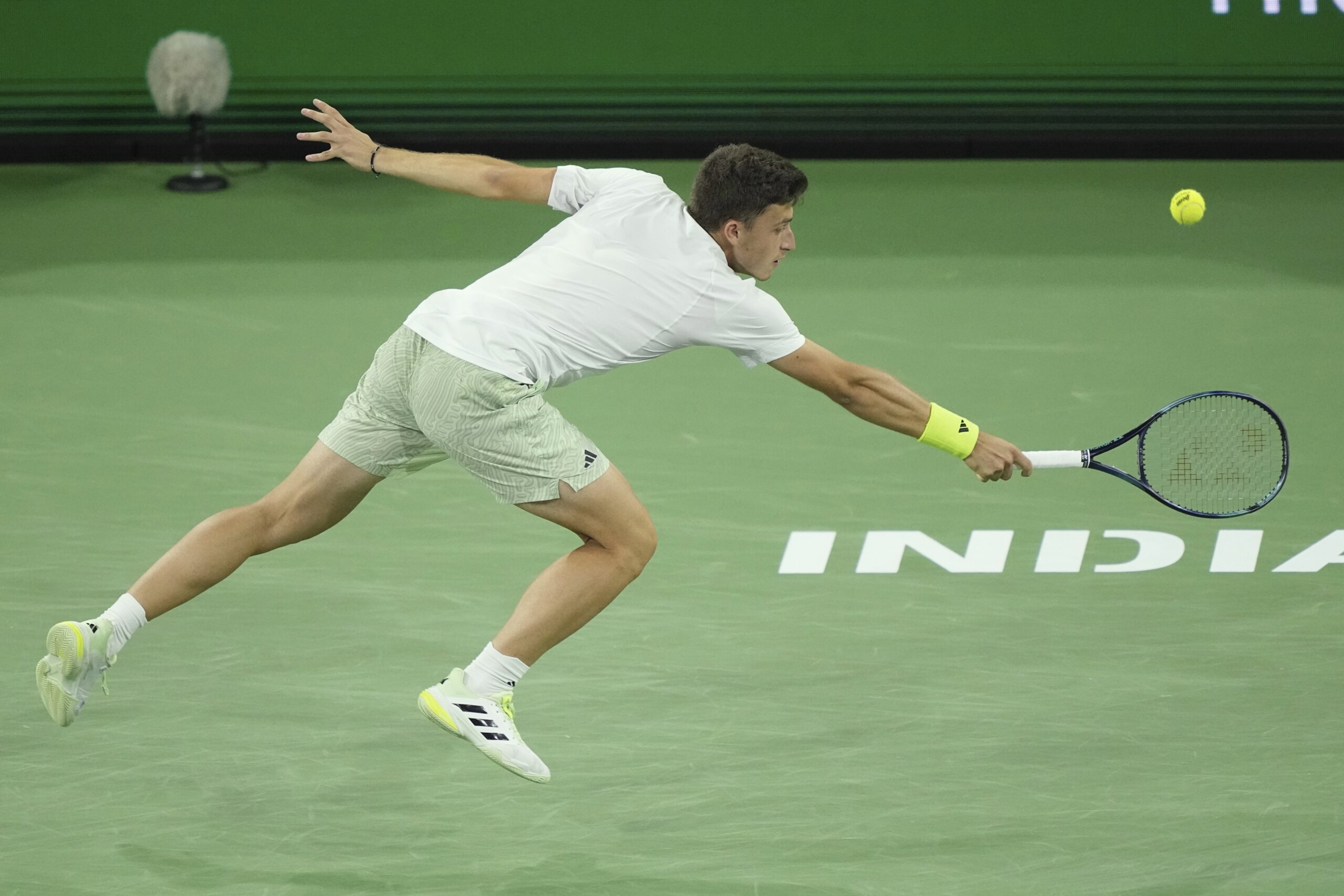 Luka Nardi Teniski dašak sa Jadrana: Ko je Luka Nardi, senzacija protiv Novaka Đokovića? 2