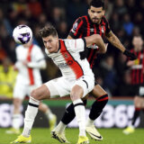 Fudbalsko vaskrsnuće od 0:3 do 4:3: Utakmica kakvu Premijer liga nije imala dve decenije (VIDEO) 7