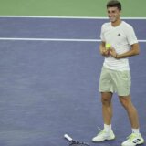 Nardiju poster sa Đokovićem u sobi kao Piksi u prirodnoj veličini: I dalje ću u krevet s pogledom na Novaka (VIDEO) 9