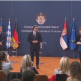 Šta su Vučić i Zeder rekli o Makronovoj izjavi da Evropa treba da se sprema za rat? 4
