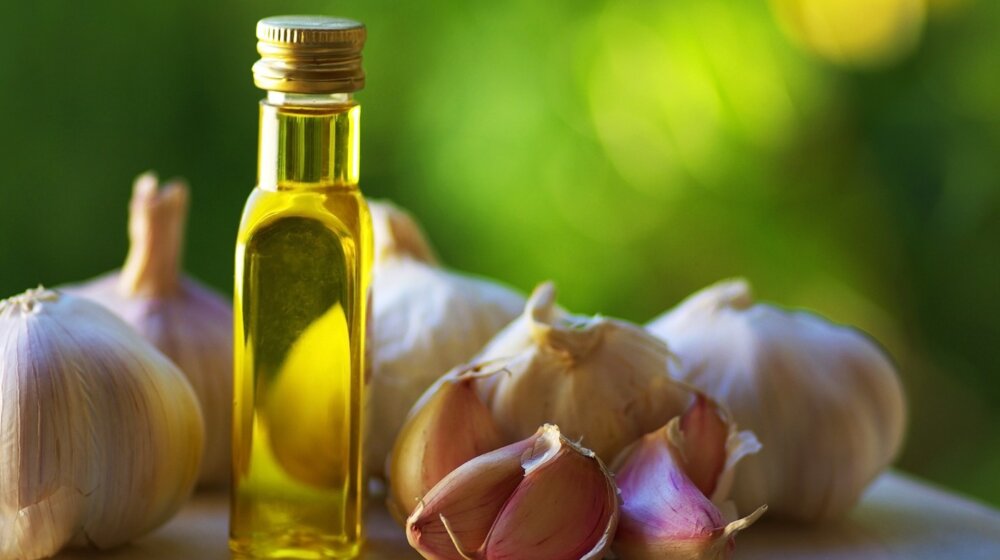 Zašto nikada ne treba da bacate ljuske belog luka 1