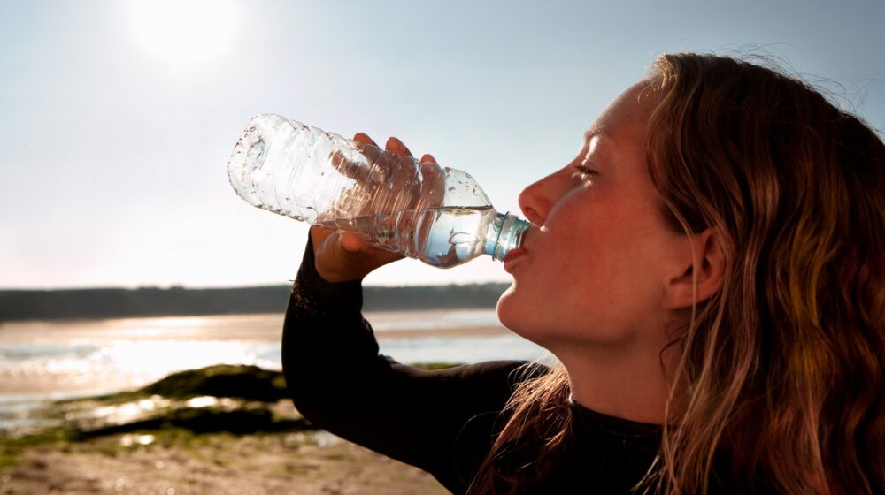 Koliko dugo smete da pijete vodu iz otvorene flašice 1