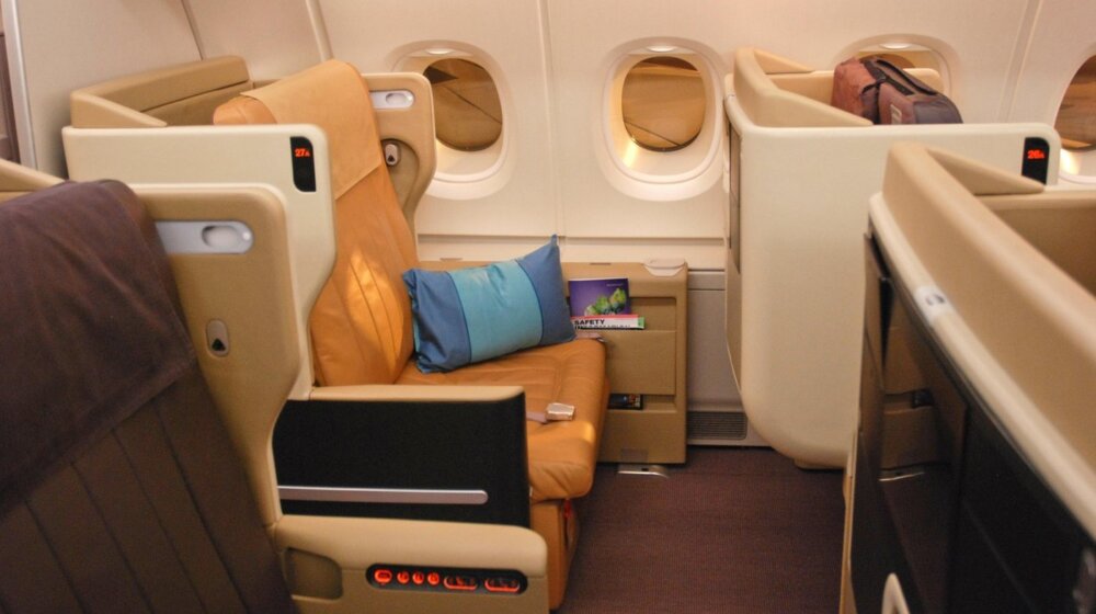 Pogledajte kako izgleda kabina prve klase ovog aviona: Poput luksuzne spavaće sobe 1