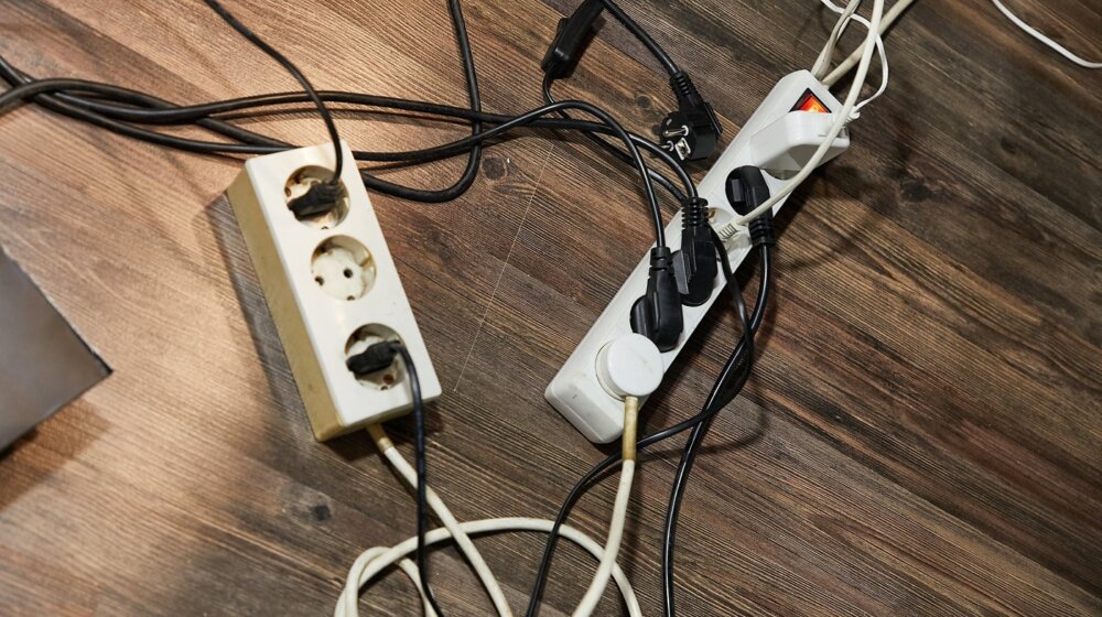 Ako koristite produžne kablove, ovo morate da znate jer u suprotnom možete da izazovete požar 1