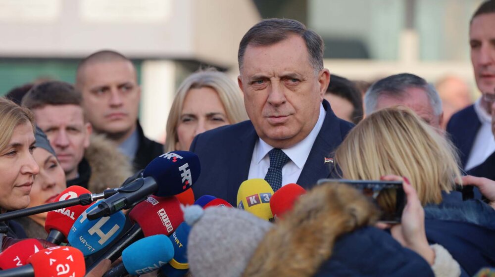 Dodik izneo plan vlasti RS kao reakciju na Šmitovu odluku o izbornom zakonu BiH 8