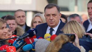 Održano suđenje Dodiku: „Nisam predsednik entiteta, nego sam predsednik RS“