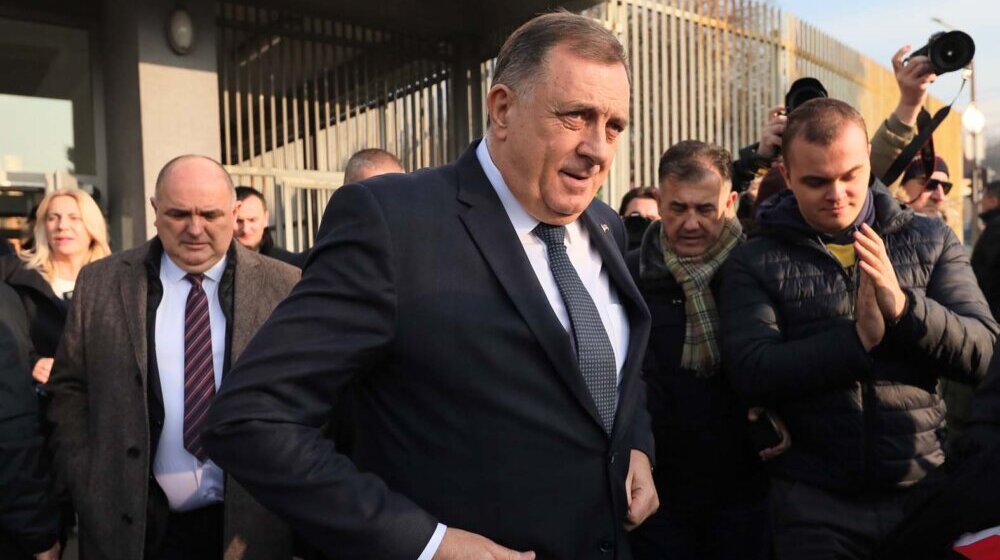 Dodik: Čeka nas još jedna borba - borba za oslobođenje od BiH 8