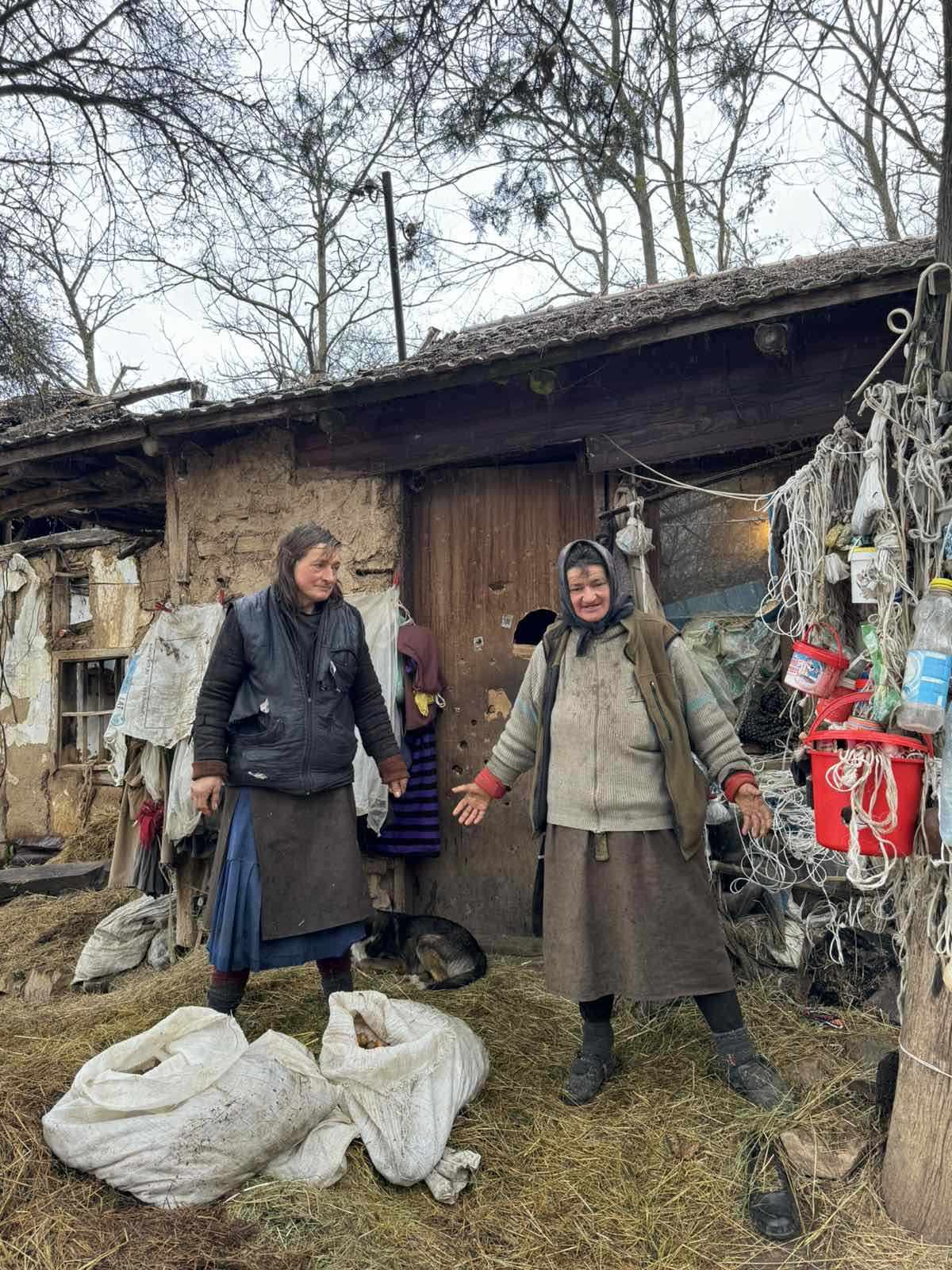 "Spavaju sa ovcama, nemaju čak ni krevet": Sestre Dimitrov žive na ivici egzistencije (VIDEO/FOTO) 2