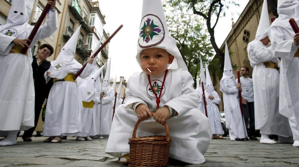To nije Kju kluks klan nego kapirote: Kako su Hetafe ocrnili oni koji ne poznaju španske verske obrede? (FOTO) 1
