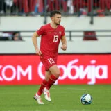 Problem koji brine selektora Stojkovića, pouzdani defanzivac ponovo povređen 2