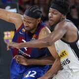 Zek Ledej se nije vratio sa Partizanom u Beograd: Morao hitno da otputuje za Ameriku 11