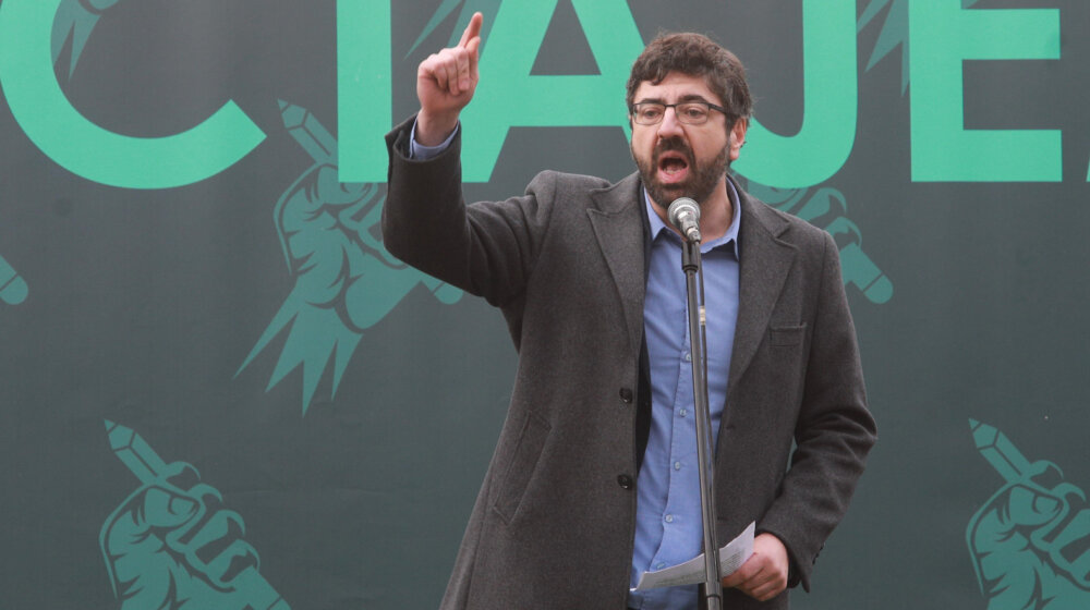 "Štimac nepravedno uhapšen": Radomir Lazović poručio da je Dačić "jedan mali, uplašeni miš" 1