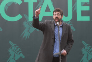 "Štimac nepravedno uhapšen": Radomir Lazović poručio da je Dačić "jedan mali, uplašeni miš" 2