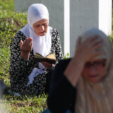 Obeležena 30. godišnjica genocida u Srebrenici: Sahranjeno sedam žrtava, najmlađa imala 19 godina 5