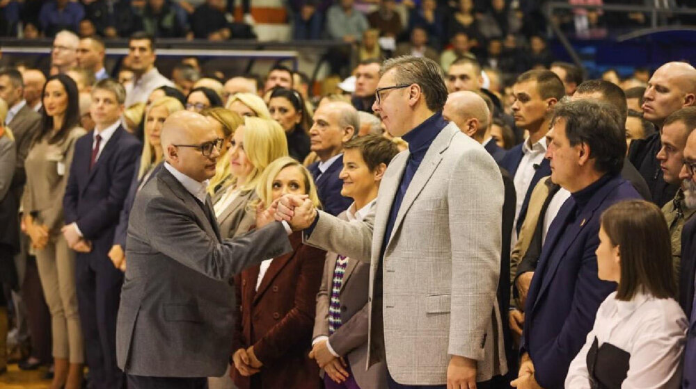 Vučević u dužini ekspozea nadmašio Brnabić, ali ne i Vučića 1