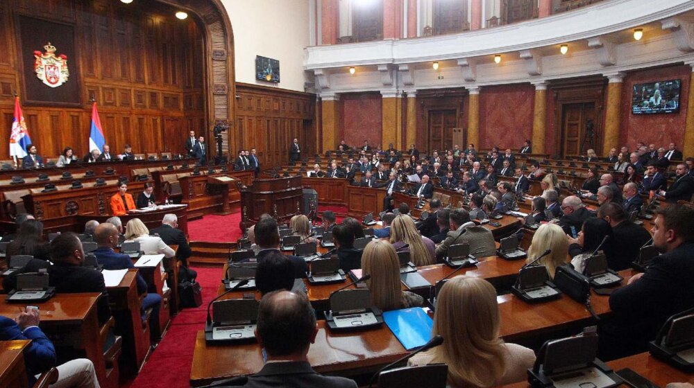 Poslanici danas glasaju o izmenama i dopunama Zakona o lokalnim izborima 8