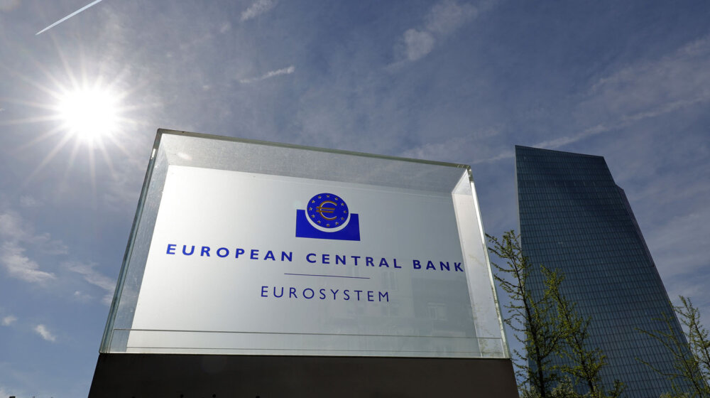 Nemački list: ECB suspendovala pravo glasa deoničara iz Srbije 1