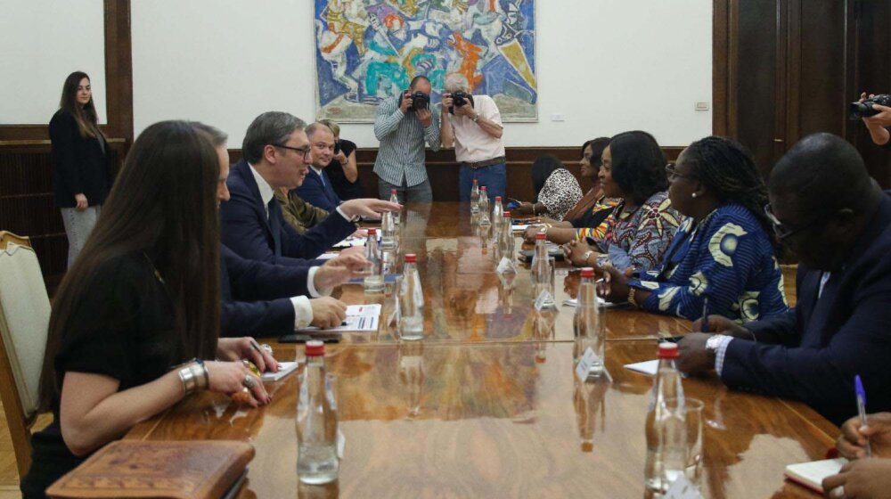 Vučić razgovarao sa ministarkom spoljnih poslova Gane 1